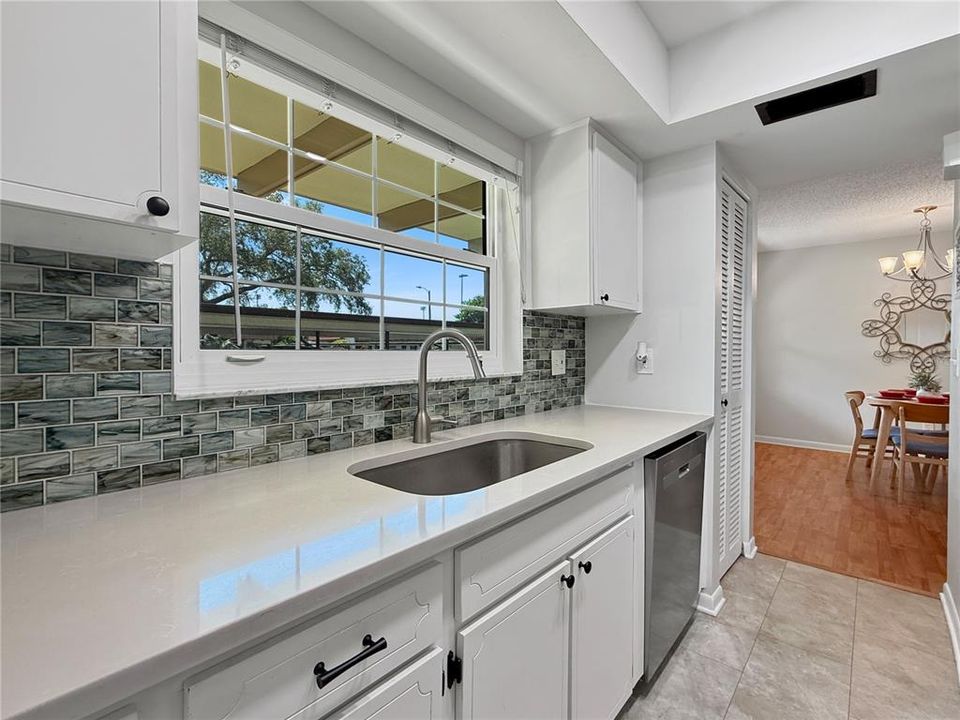 Activo con contrato: $132,500 (1 camas, 1 baños, 645 Pies cuadrados)