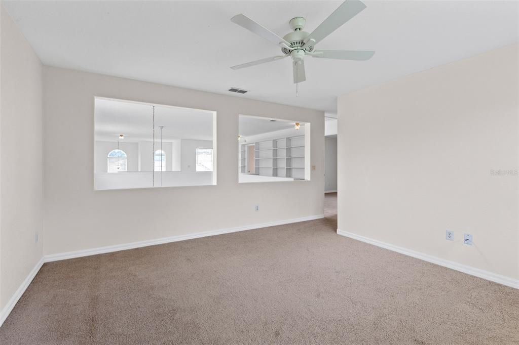 For Sale: $525,000 (4 beds, 2 baths, 2416 Square Feet)
