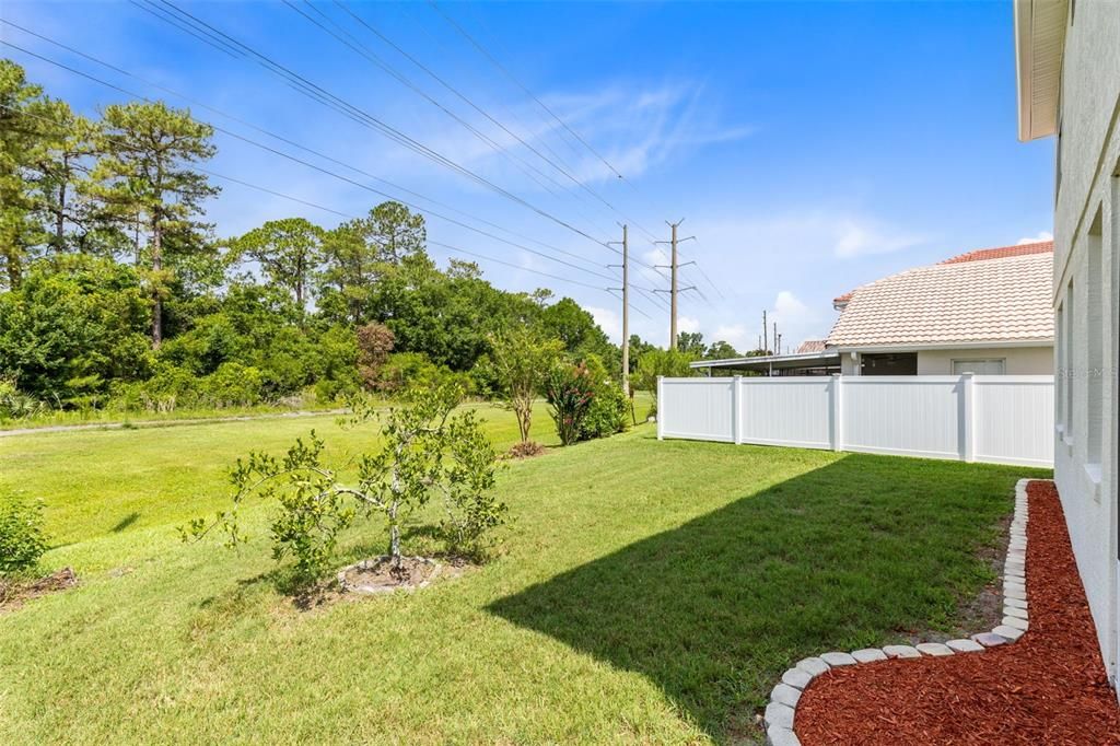 For Sale: $525,000 (4 beds, 2 baths, 2416 Square Feet)