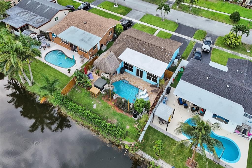 En Venta: $620,000 (2 camas, 2 baños, 1548 Pies cuadrados)