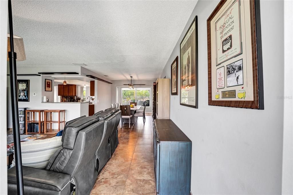 En Venta: $620,000 (2 camas, 2 baños, 1548 Pies cuadrados)