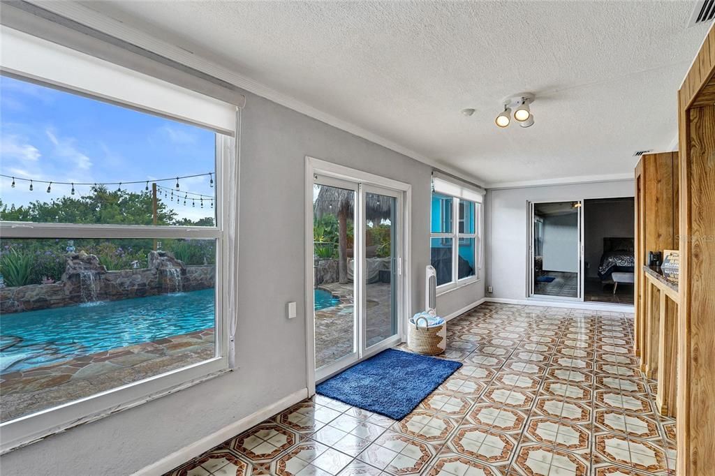 En Venta: $620,000 (2 camas, 2 baños, 1548 Pies cuadrados)