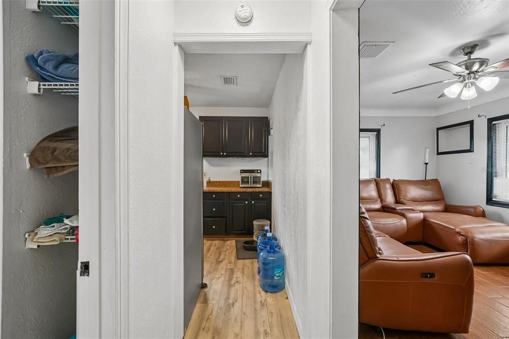En Venta: $475,000 (3 camas, 2 baños, 1080 Pies cuadrados)