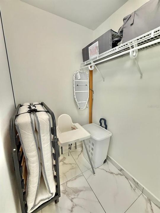 For Sale: $378,000 (2 beds, 2 baths, 1067 Square Feet)