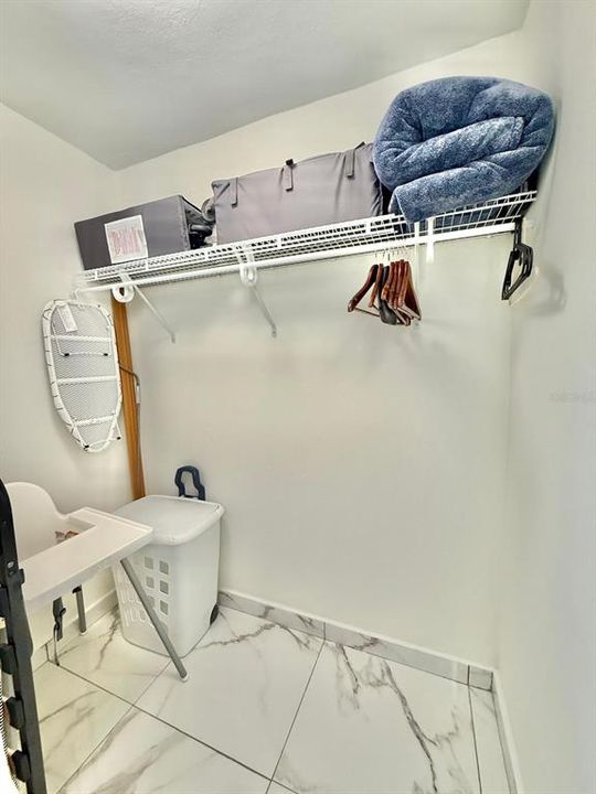 For Sale: $378,000 (2 beds, 2 baths, 1067 Square Feet)
