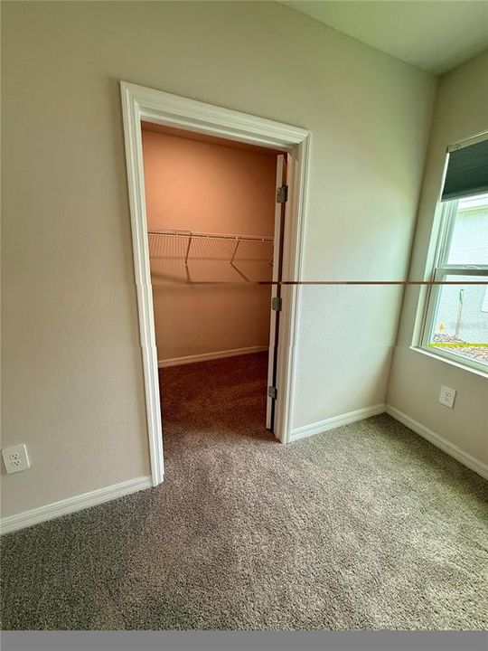 For Sale: $418,000 (4 beds, 2 baths, 1662 Square Feet)