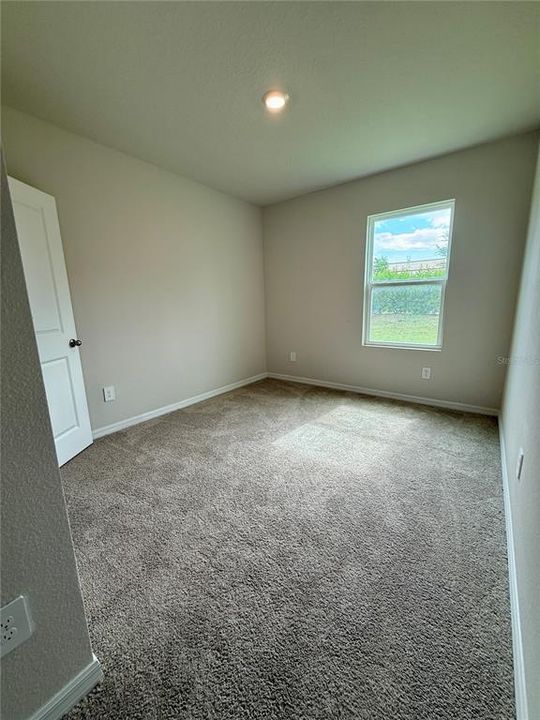 For Sale: $418,000 (4 beds, 2 baths, 1662 Square Feet)