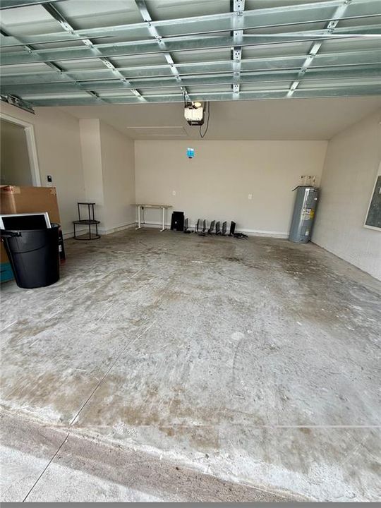 For Sale: $418,000 (4 beds, 2 baths, 1662 Square Feet)
