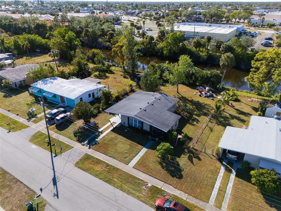 For Sale: $164,900 (3 beds, 1 baths, 994 Square Feet)