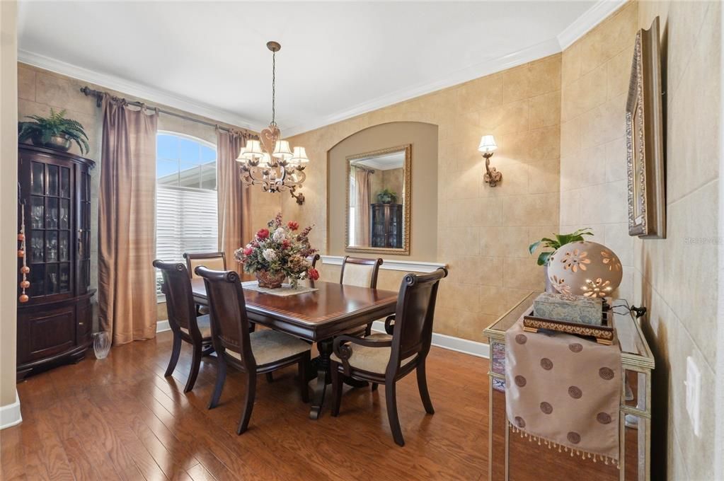 For Sale: $899,000 (4 beds, 3 baths, 3617 Square Feet)