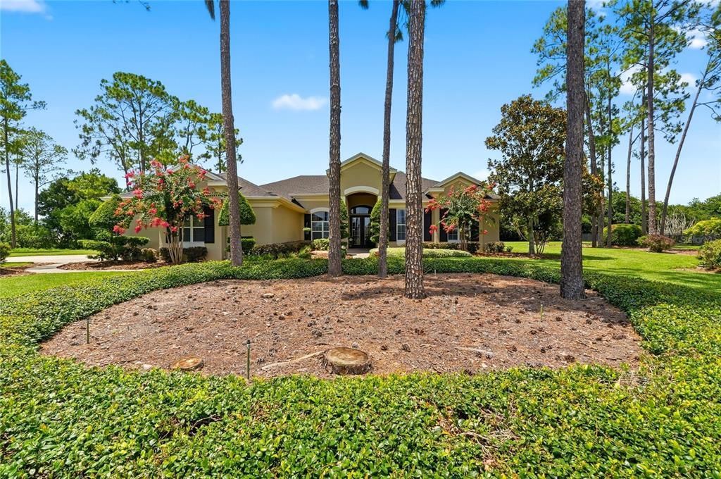 For Sale: $899,000 (4 beds, 3 baths, 3617 Square Feet)