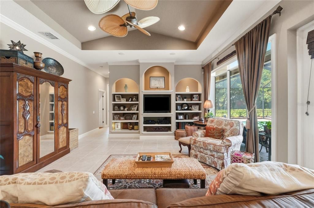 For Sale: $899,000 (4 beds, 3 baths, 3617 Square Feet)