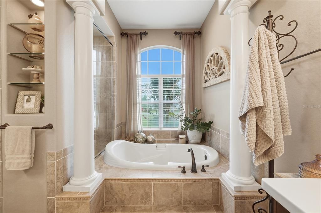 For Sale: $899,000 (4 beds, 3 baths, 3617 Square Feet)