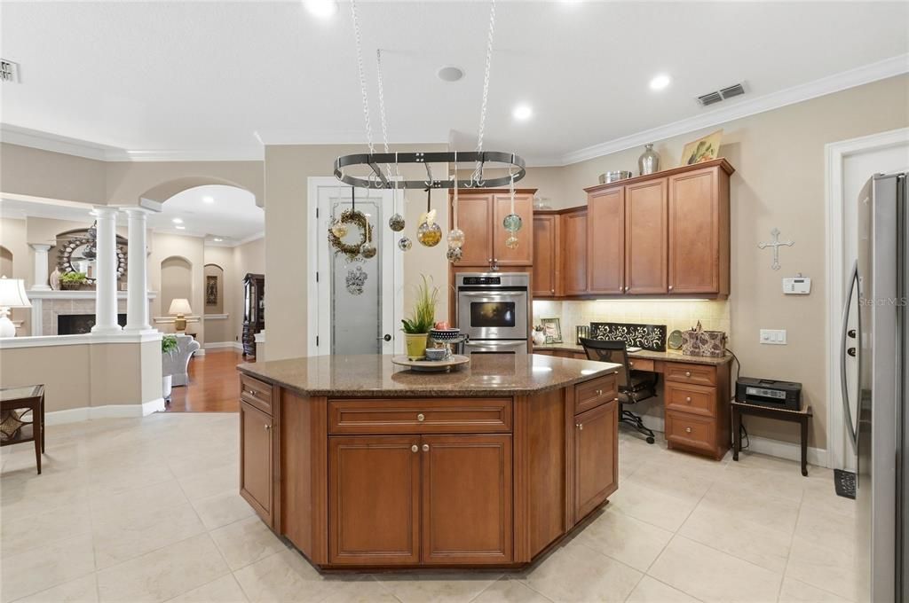 For Sale: $899,000 (4 beds, 3 baths, 3617 Square Feet)