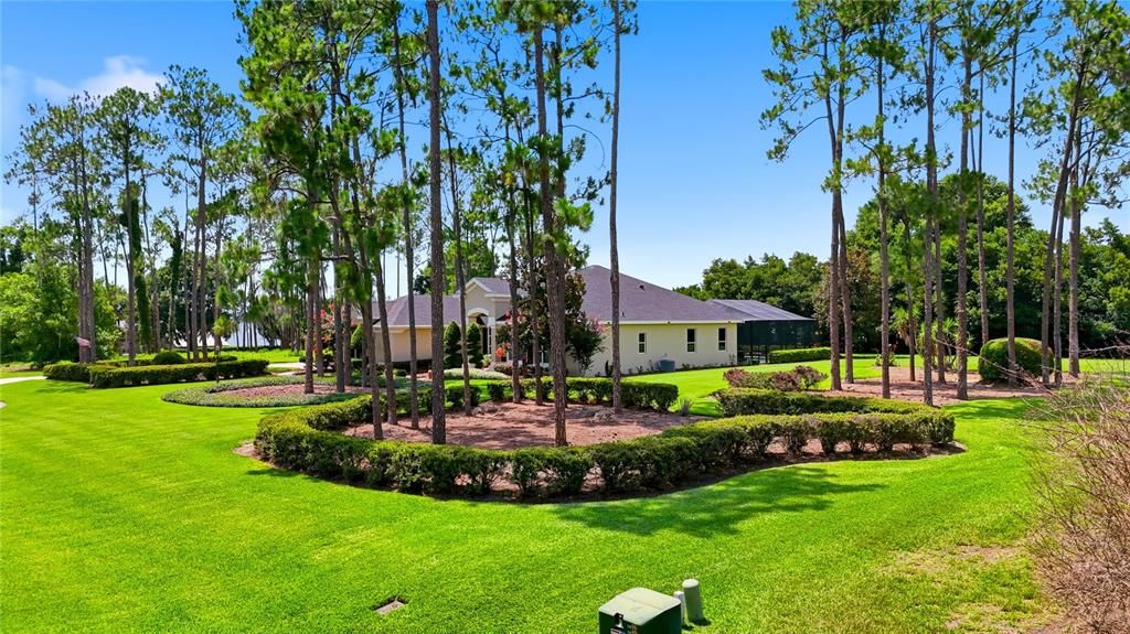 For Sale: $899,000 (4 beds, 3 baths, 3617 Square Feet)