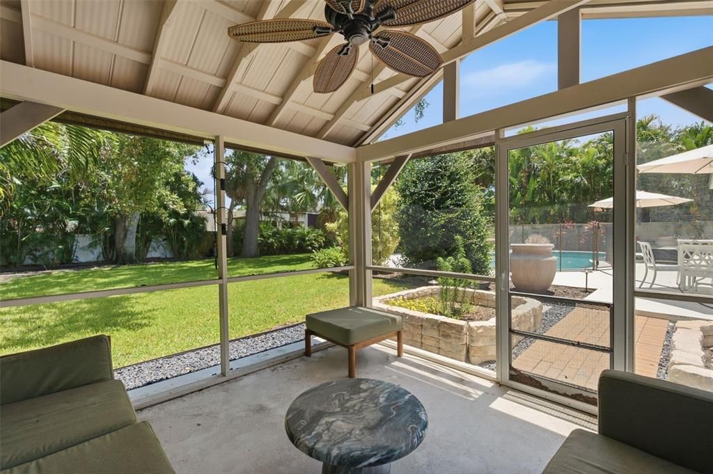 For Rent: $6,500 (3 beds, 2 baths, 2713 Square Feet)
