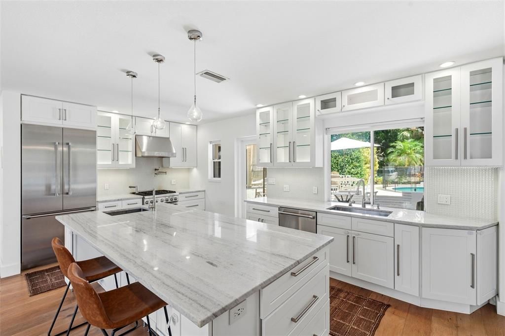 For Rent: $6,500 (3 beds, 2 baths, 2713 Square Feet)