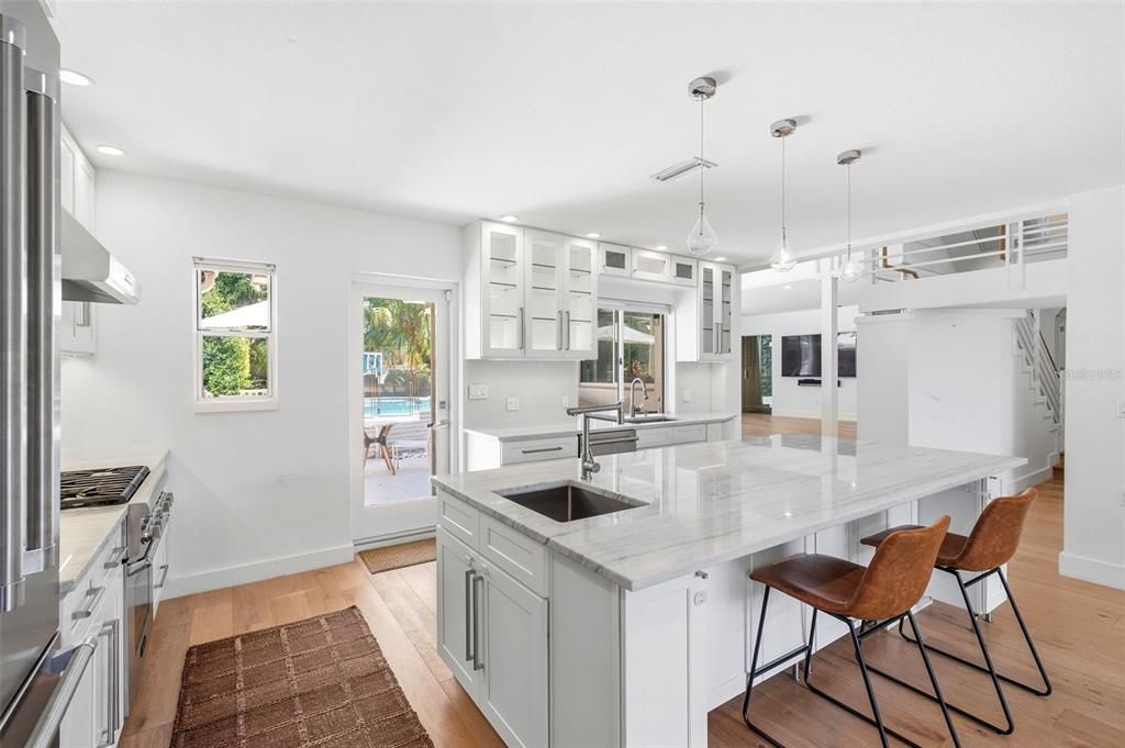 For Rent: $6,500 (3 beds, 2 baths, 2713 Square Feet)