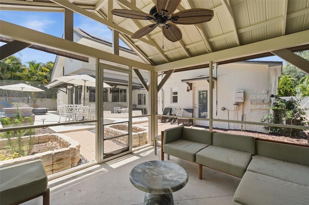 For Rent: $6,500 (3 beds, 2 baths, 2713 Square Feet)