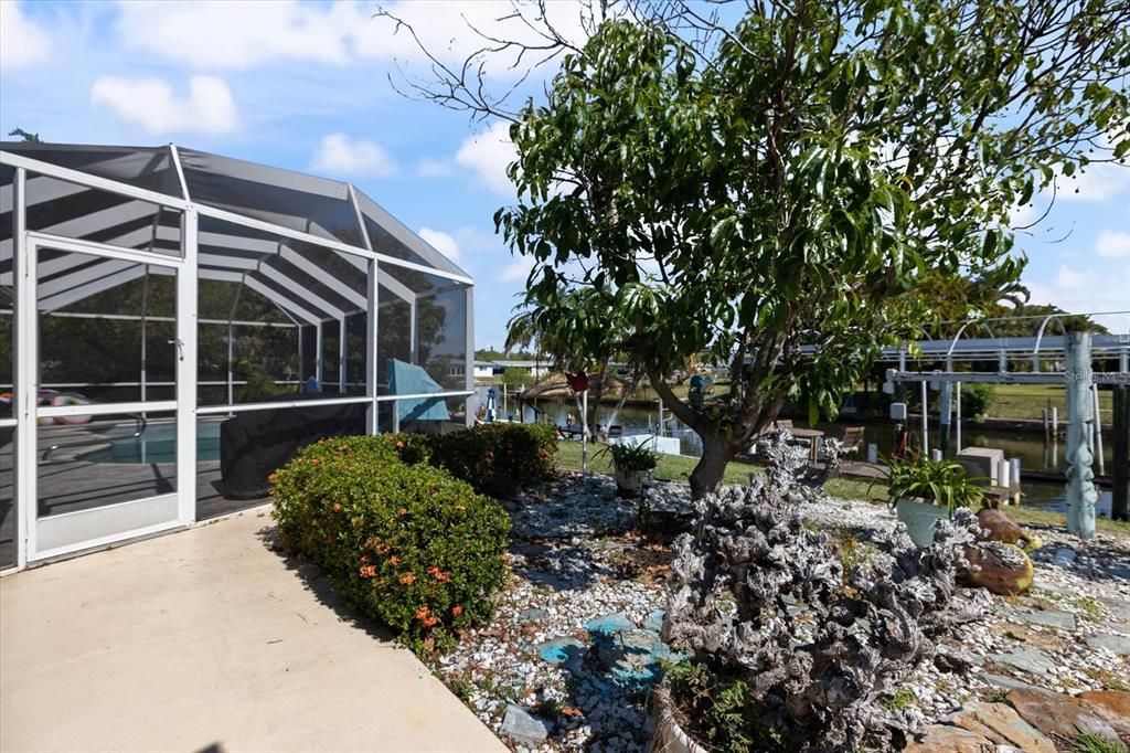 For Sale: $469,900 (4 beds, 2 baths, 1768 Square Feet)