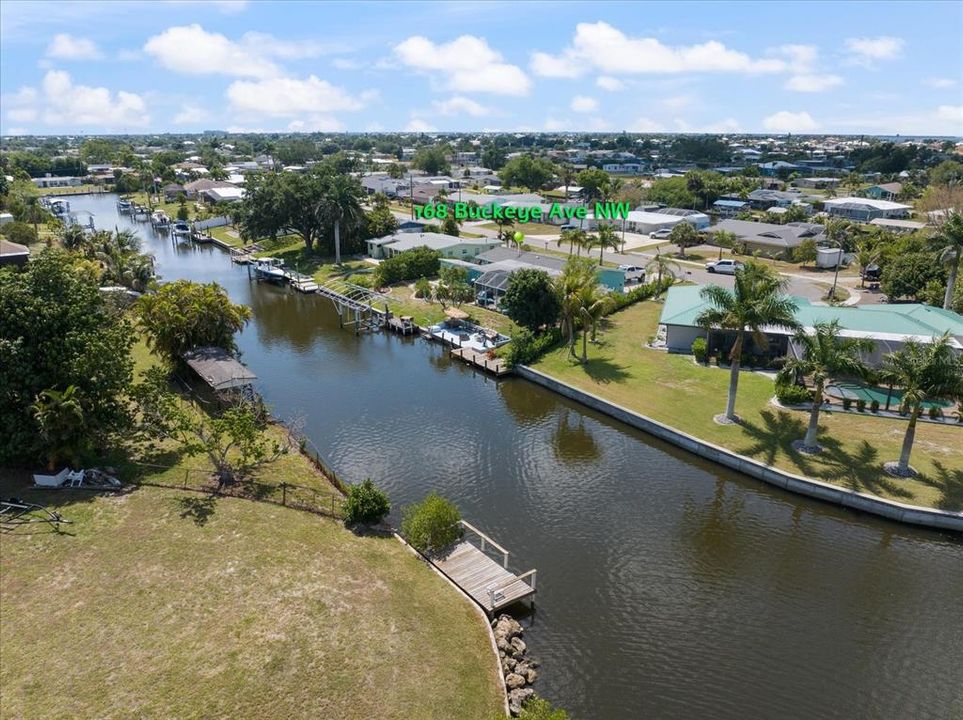 For Sale: $469,900 (4 beds, 2 baths, 1768 Square Feet)