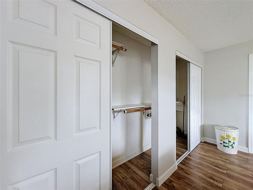 На продажу: $114,900 (1 спален, 1 ванн, 779 Квадратных фут)