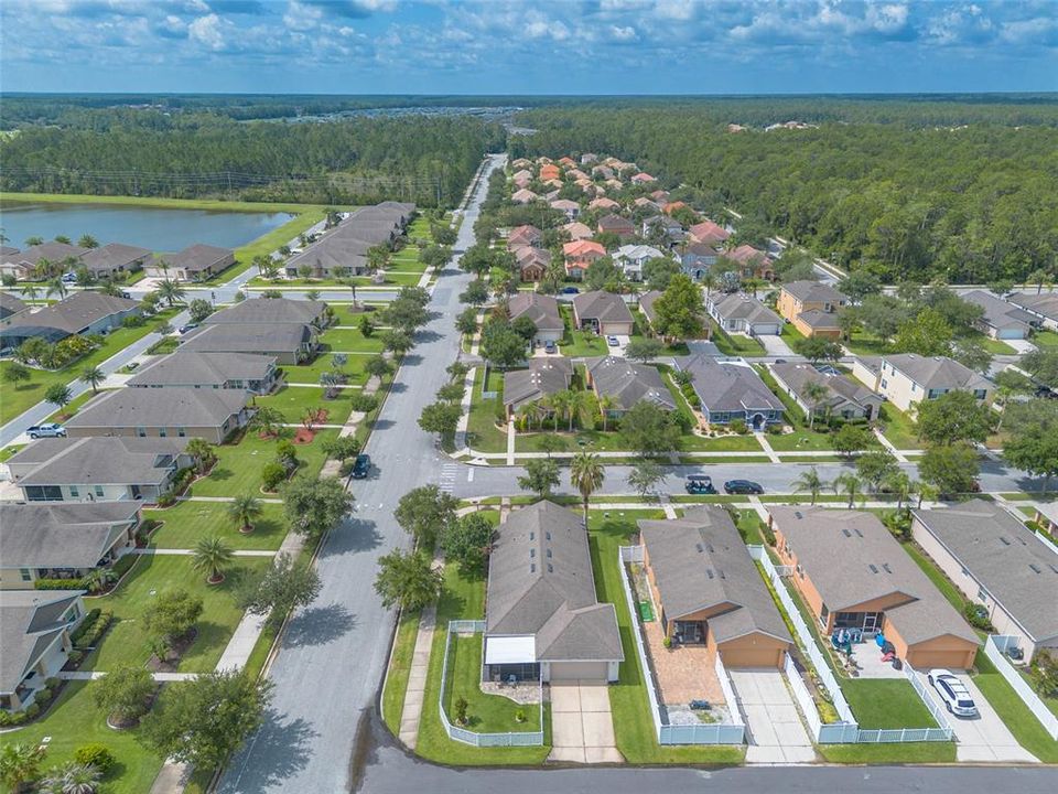 For Sale: $364,900 (3 beds, 2 baths, 1492 Square Feet)