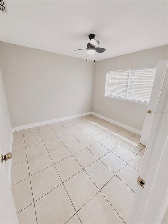 En Venta: $177,000 (2 camas, 1 baños, 677 Pies cuadrados)