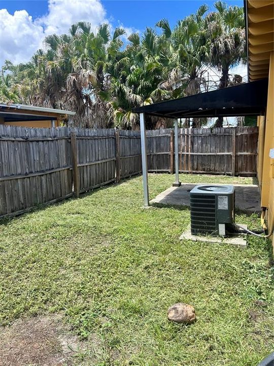 En Venta: $177,000 (2 camas, 1 baños, 677 Pies cuadrados)