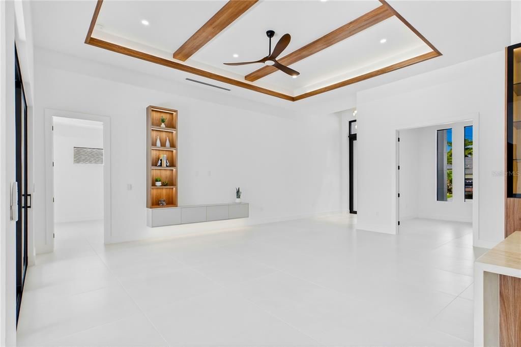 For Sale: $839,900 (3 beds, 3 baths, 2420 Square Feet)