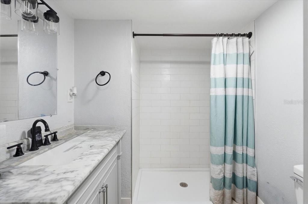 For Sale: $247,000 (3 beds, 2 baths, 1300 Square Feet)