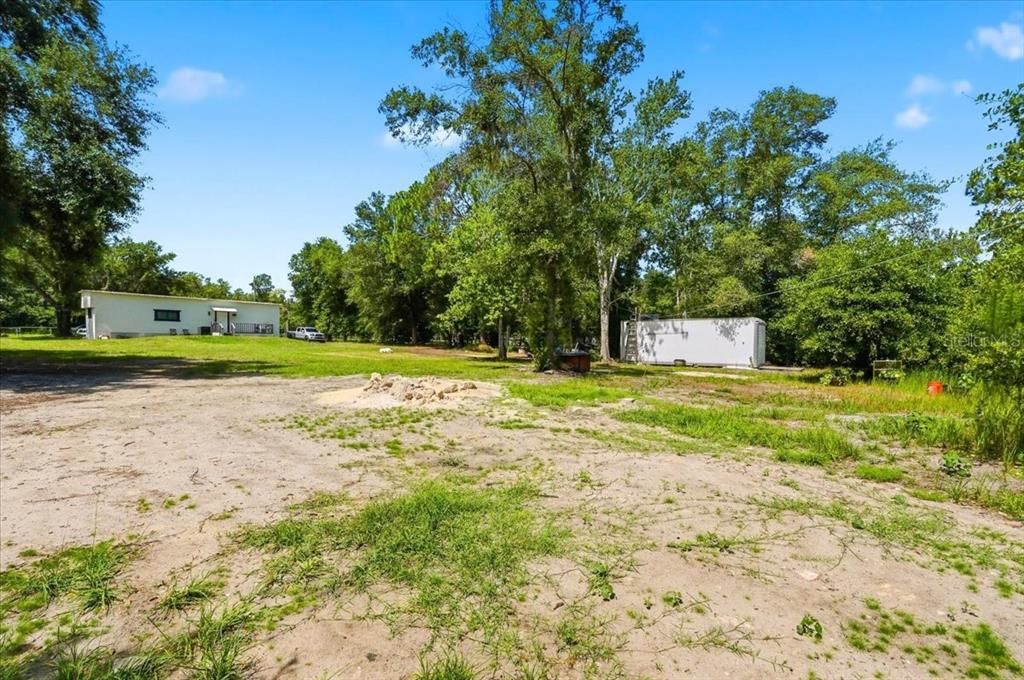 For Sale: $247,000 (3 beds, 2 baths, 1300 Square Feet)