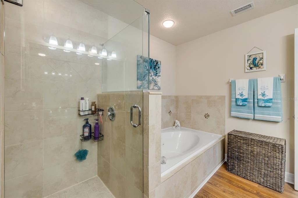 En Venta: $535,000 (3 camas, 2 baños, 1698 Pies cuadrados)
