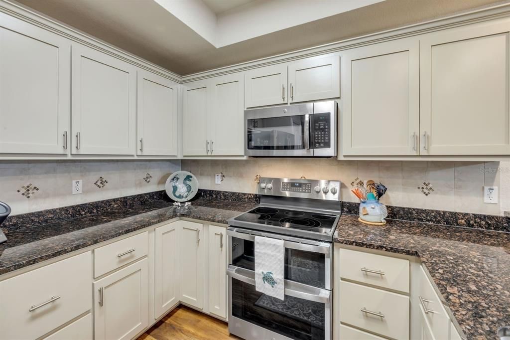 En Venta: $535,000 (3 camas, 2 baños, 1698 Pies cuadrados)