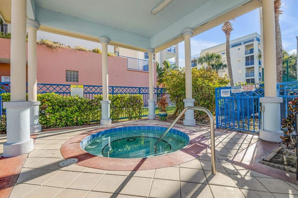En Venta: $535,000 (3 camas, 2 baños, 1698 Pies cuadrados)