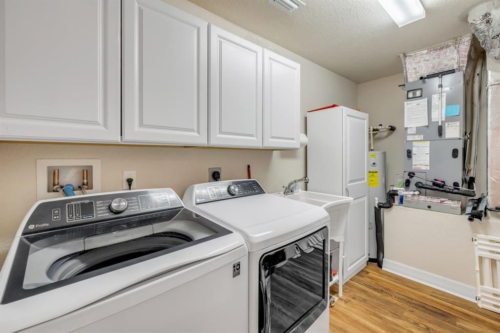 En Venta: $535,000 (3 camas, 2 baños, 1698 Pies cuadrados)