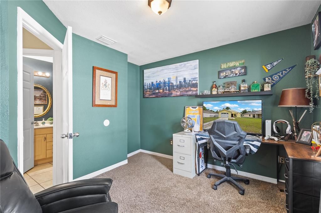 For Sale: $219,900 (3 beds, 2 baths, 1163 Square Feet)