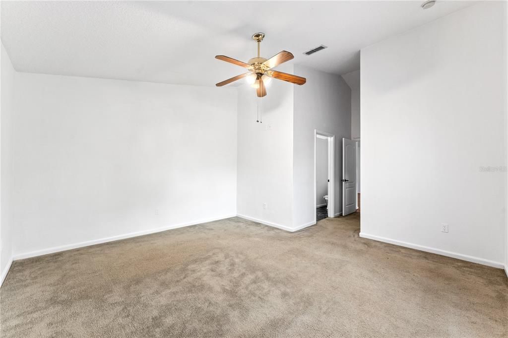 For Sale: $415,000 (3 beds, 2 baths, 1682 Square Feet)