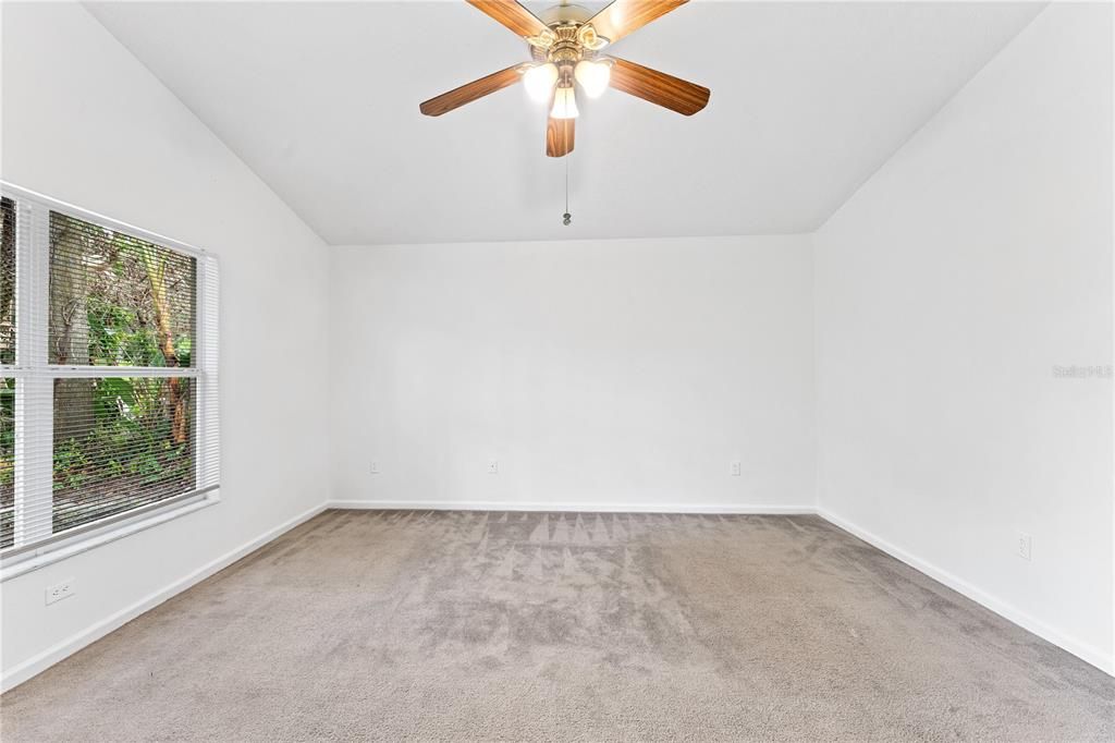 For Sale: $415,000 (3 beds, 2 baths, 1682 Square Feet)
