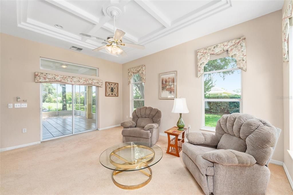 En Venta: $259,999 (2 camas, 2 baños, 1574 Pies cuadrados)