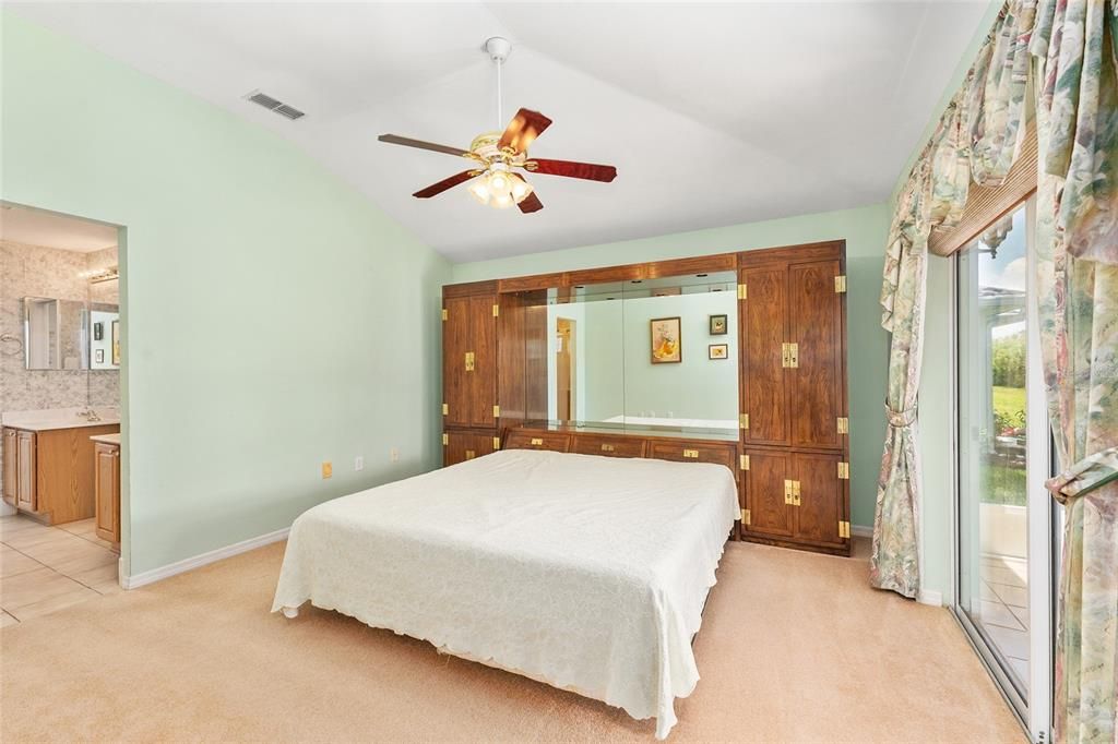 En Venta: $259,999 (2 camas, 2 baños, 1574 Pies cuadrados)