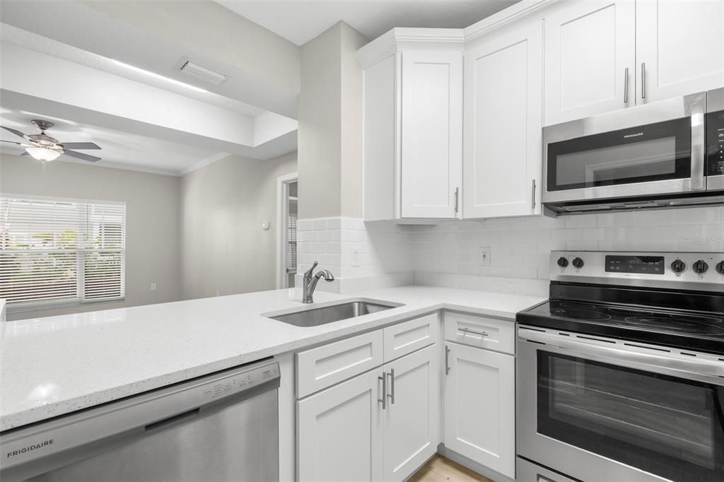 В аренду: $2,995 (2 спален, 2 ванн, 1059 Квадратных фут)