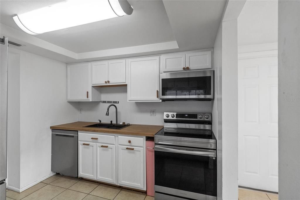 В аренду: $1,650 (2 спален, 2 ванн, 1140 Квадратных фут)