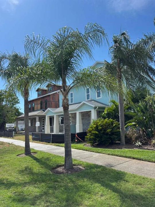 For Sale: $717,000 (3 beds, 0 baths, 2047 Square Feet)