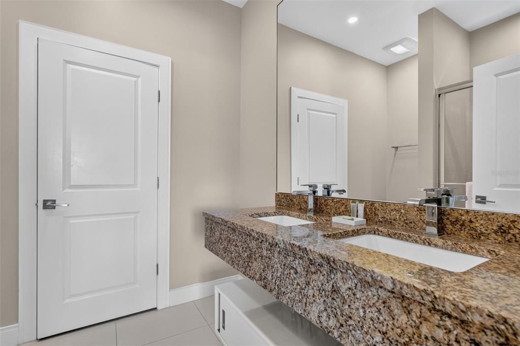 For Sale: $479,900 (4 beds, 4 baths, 2396 Square Feet)