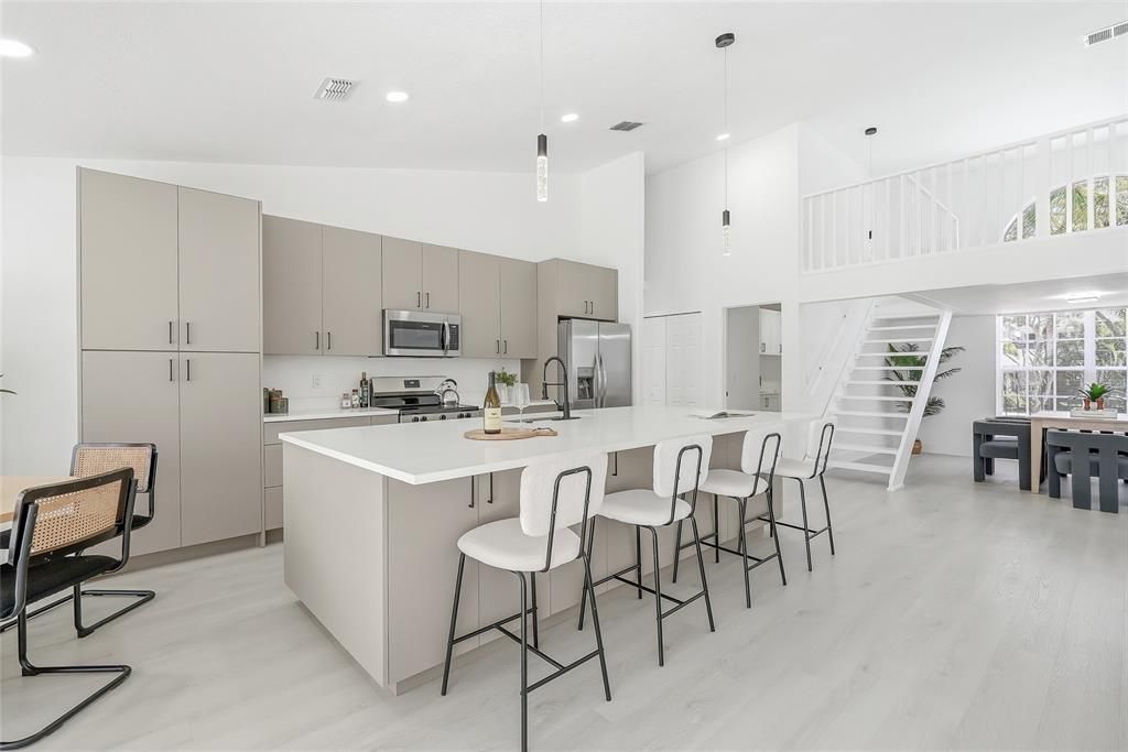 На продажу: $579,900 (3 спален, 2 ванн, 2292 Квадратных фут)