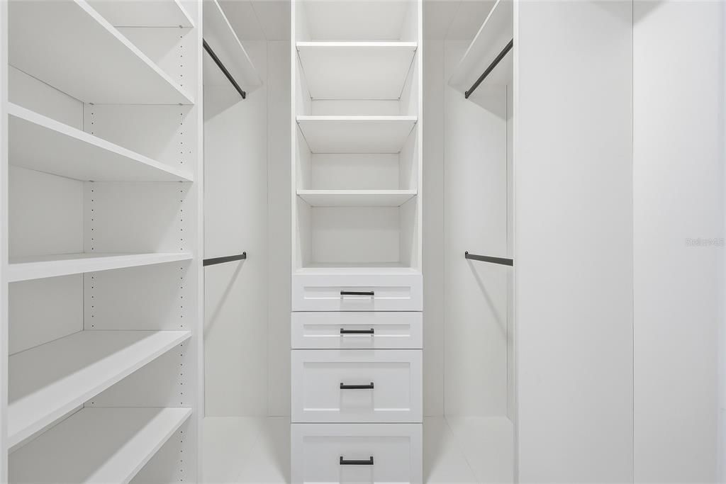 На продажу: $579,900 (3 спален, 2 ванн, 2292 Квадратных фут)