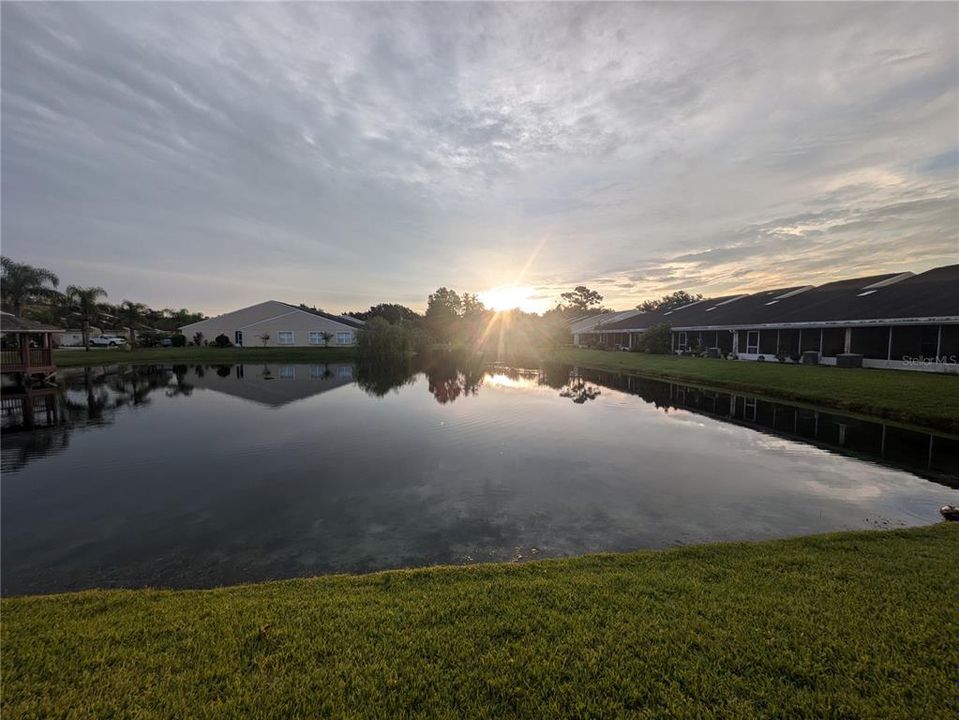 For Sale: $319,900 (2 beds, 2 baths, 1378 Square Feet)