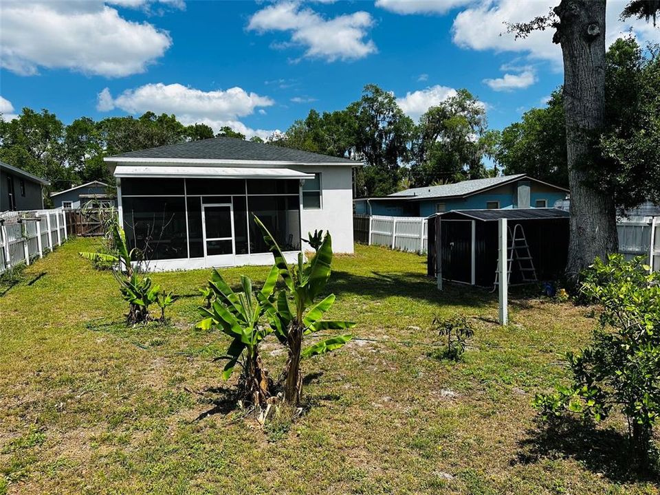 For Sale: $325,000 (3 beds, 2 baths, 1459 Square Feet)