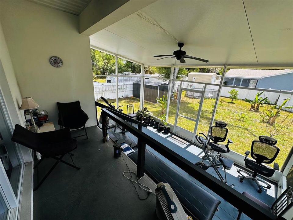 For Sale: $325,000 (3 beds, 2 baths, 1459 Square Feet)